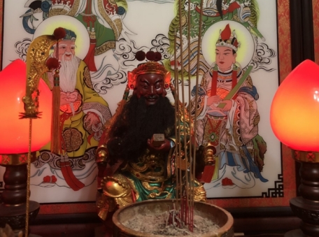 什麼？關聖帝君，幫忙胎位移正???